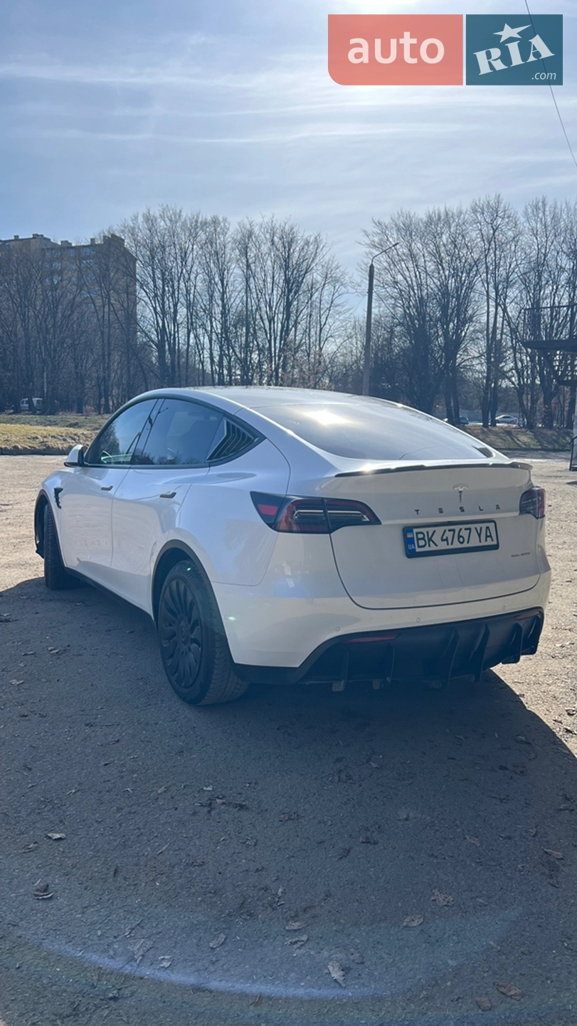 2021 Tesla Model Y - мініатюра 5