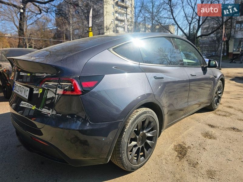 Внедорожник / Кроссовер Tesla Model Y 2020 в Львове