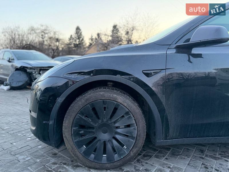 Внедорожник / Кроссовер Tesla Model Y 2020 в Луцке