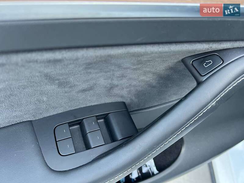 Позашляховик / Кросовер Tesla Model Y 2023 в Львові