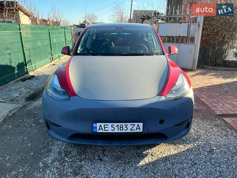 Позашляховик / Кросовер Tesla Model Y 2021 в Дніпрі