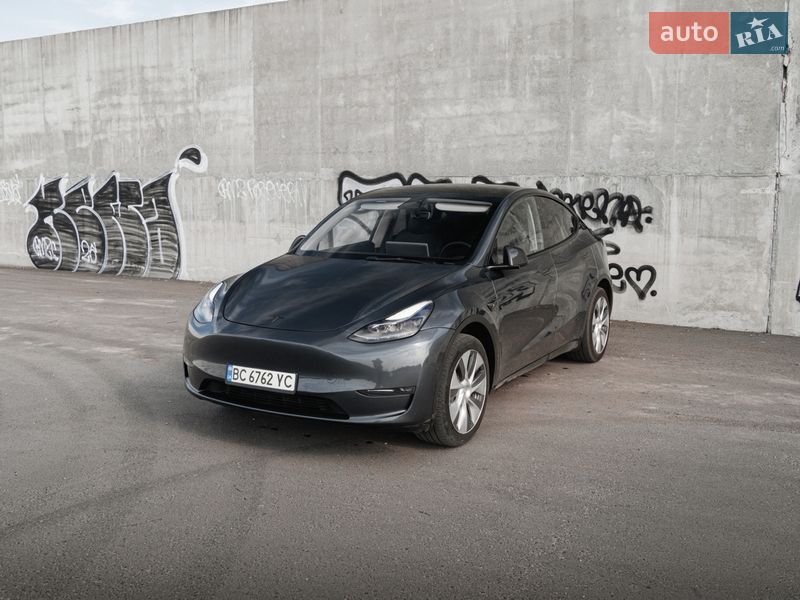 Внедорожник / Кроссовер Tesla Model Y 2022 в Львове