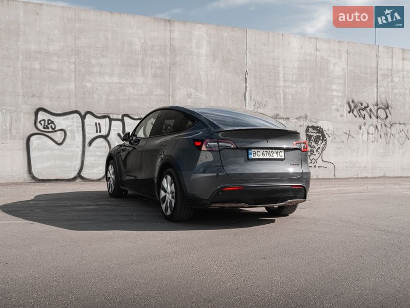 Внедорожник / Кроссовер Tesla Model Y 2022 в Львове