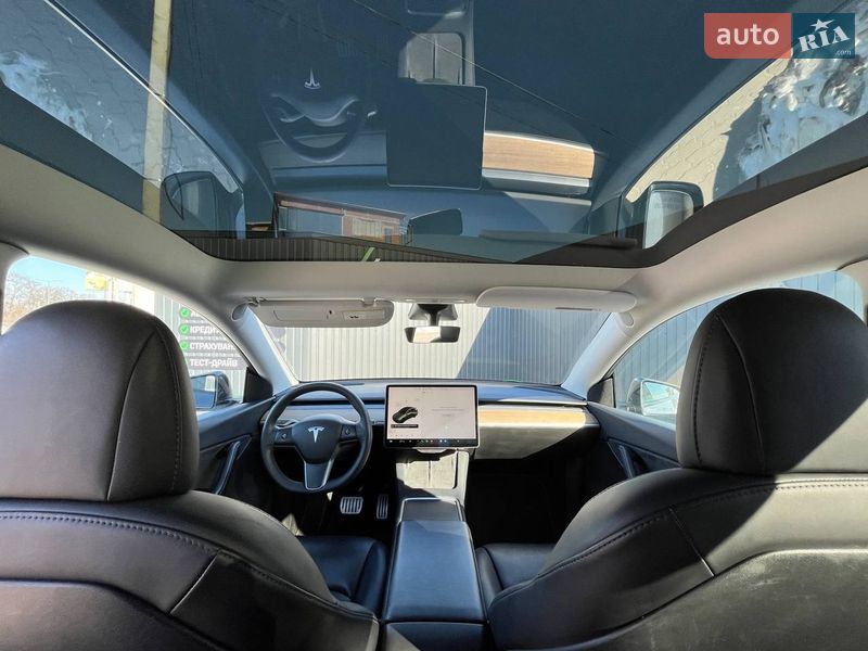 Внедорожник / Кроссовер Tesla Model Y 2021 в Львове