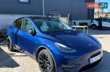 Внедорожник / Кроссовер Tesla Model Y 2021 в Львове