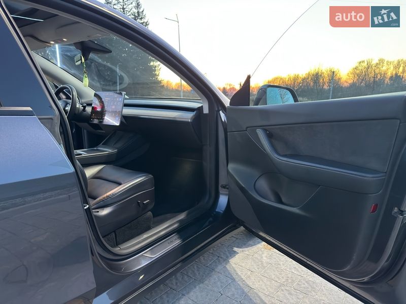 Внедорожник / Кроссовер Tesla Model Y 2022 в Львове фото 53 Внедорожник / Кроссовер Tesla Model Y 2022 в Львове