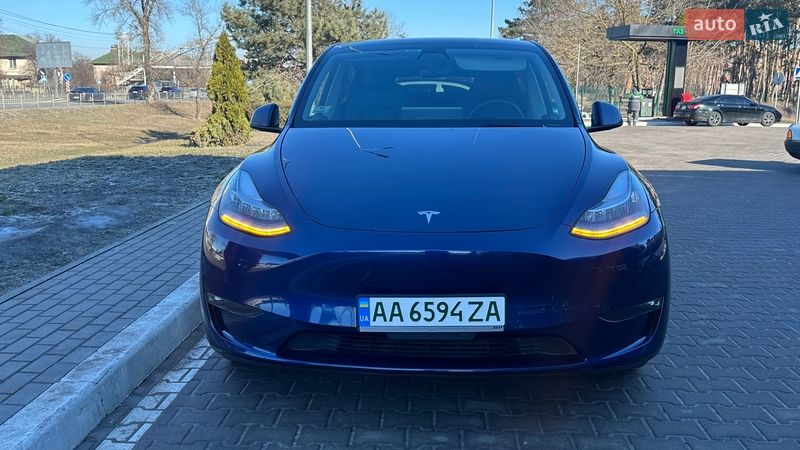 Позашляховик / Кросовер Tesla Model Y 2021 в Києві