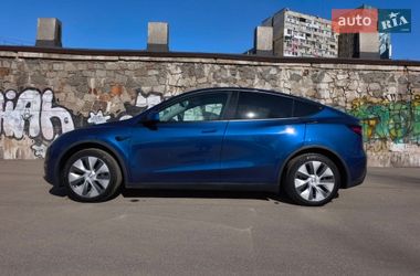 Позашляховик / Кросовер Tesla Model Y 2024 в Дніпрі