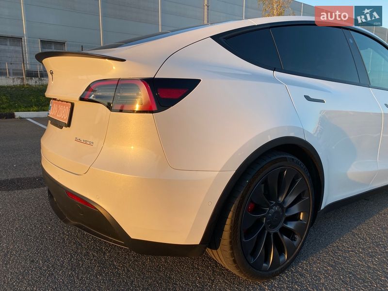Позашляховик / Кросовер Tesla Model Y 2022 в Рівному фото 29 Позашляховик / Кросовер Tesla Model Y 2022 в Рівному
