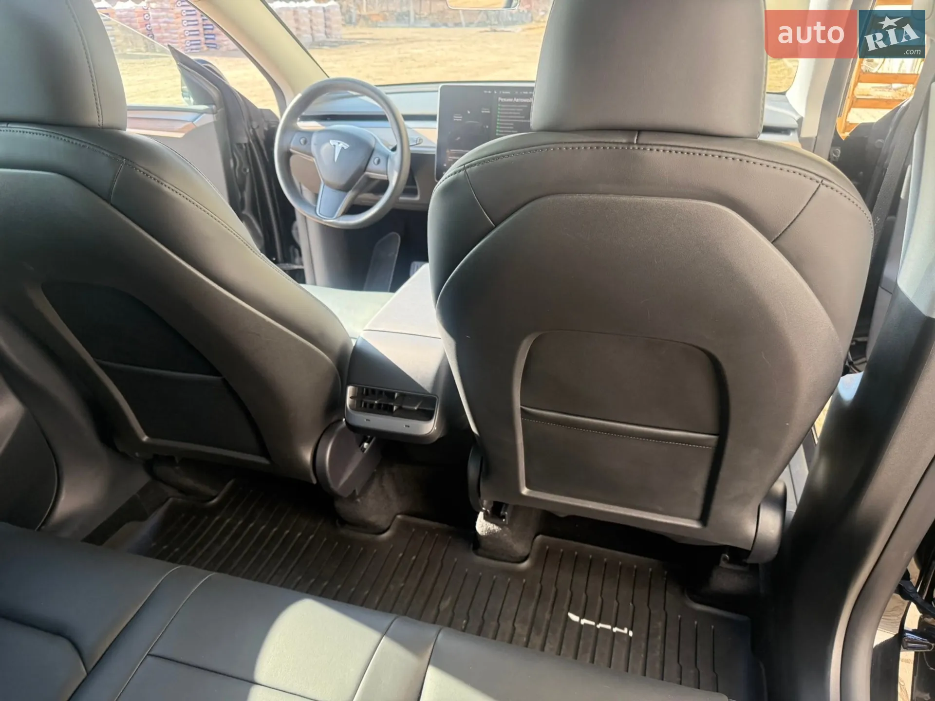 2024 Tesla Model Y - мініатюра 14