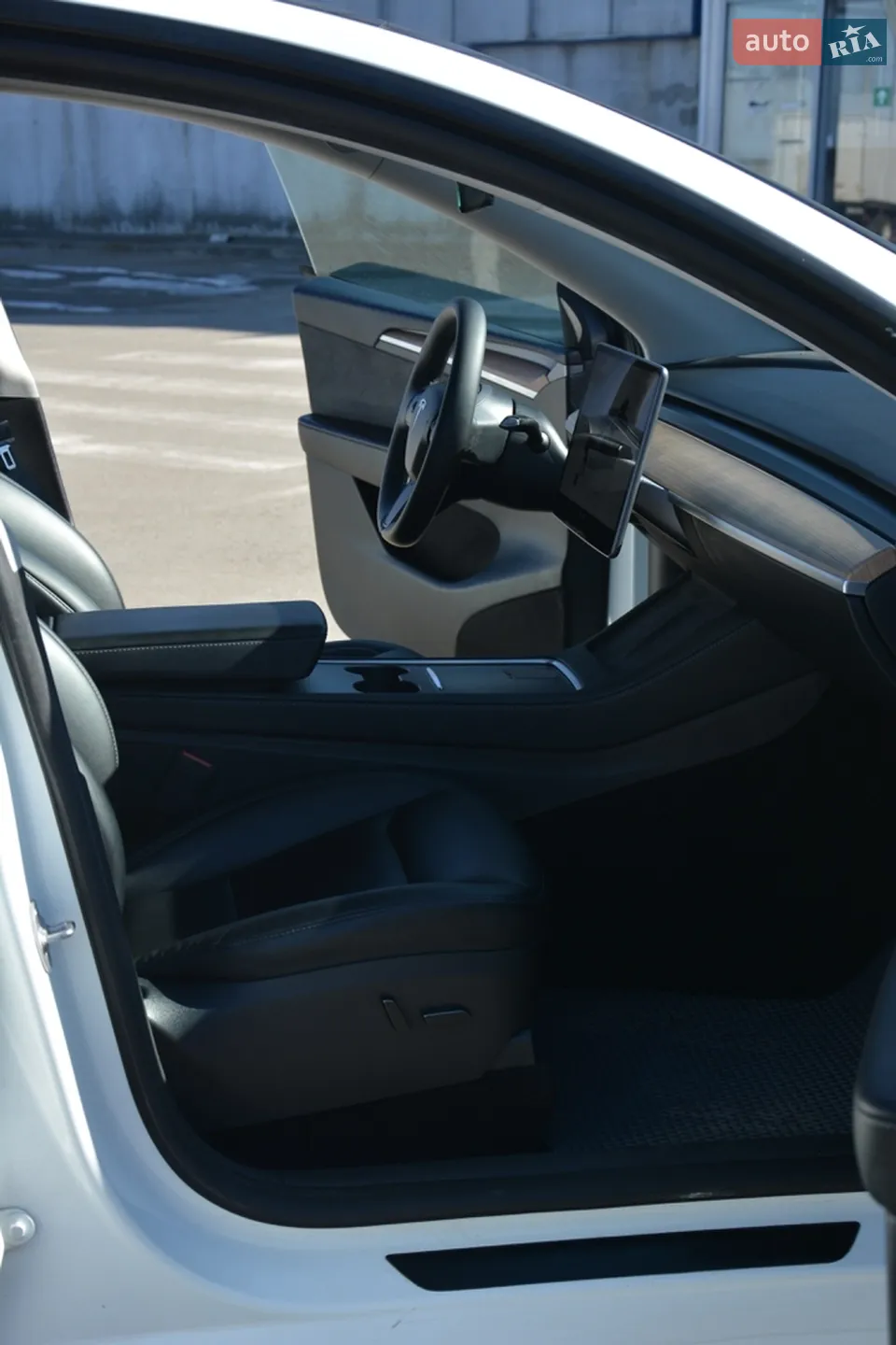 2022 Tesla Model Y - мініатюра 15