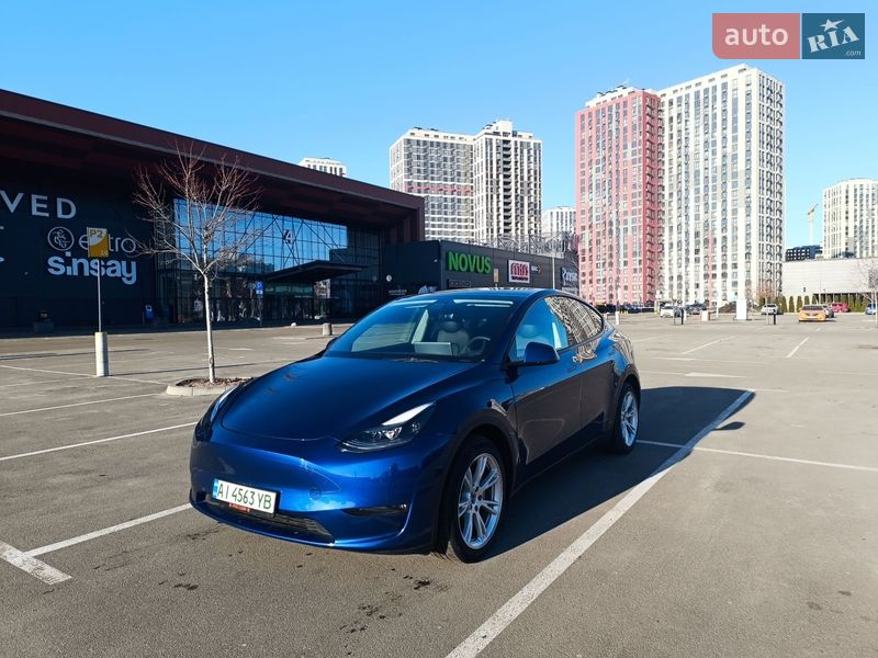 Tesla Model Y 2022