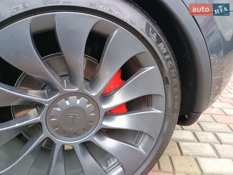 Позашляховик / Кросовер Tesla Model Y 2022 в Самборі