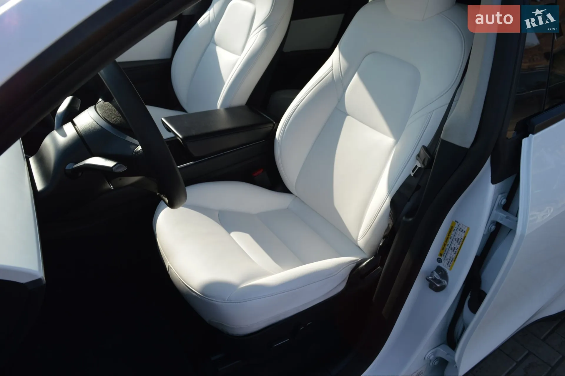 2020 Tesla Model Y - мініатюра 16