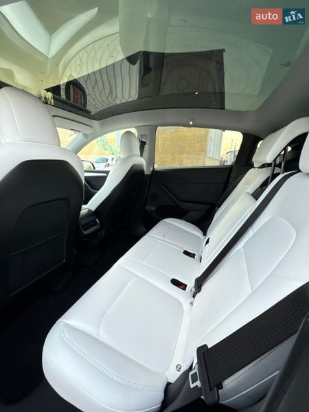 Внедорожник / Кроссовер Tesla Model Y 2022 в Луцке фото 43 Внедорожник / Кроссовер Tesla Model Y 2022 в Луцке