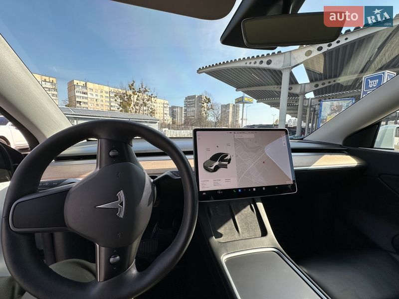 Позашляховик / Кросовер Tesla Model Y 2021 в Львові