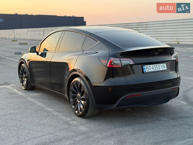 Позашляховик / Кросовер Tesla Model Y 2020 в Львові