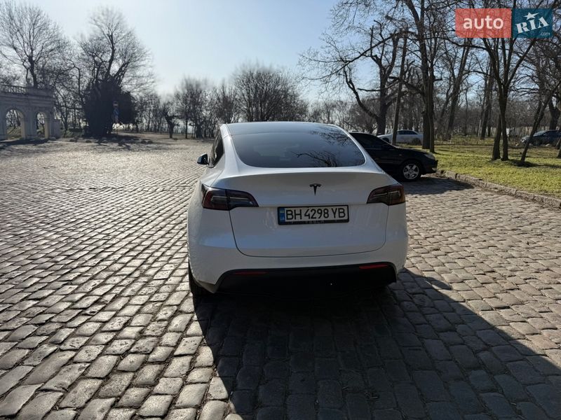Внедорожник / Кроссовер Tesla Model Y 2023 в Одессе