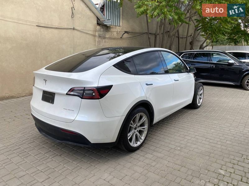 Внедорожник / Кроссовер Tesla Model Y 2023 в Одессе