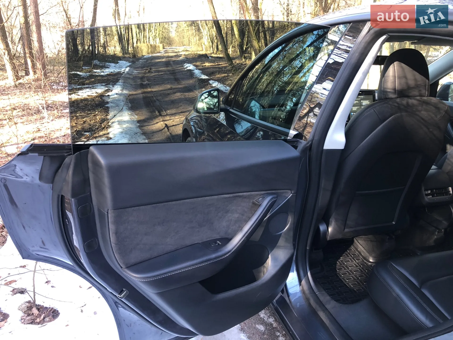 2022 Tesla Model Y - мініатюра 14