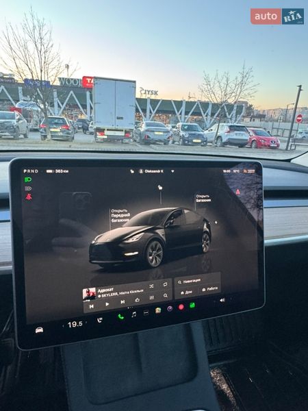 Позашляховик / Кросовер Tesla Model Y 2024 в Хмельницькому