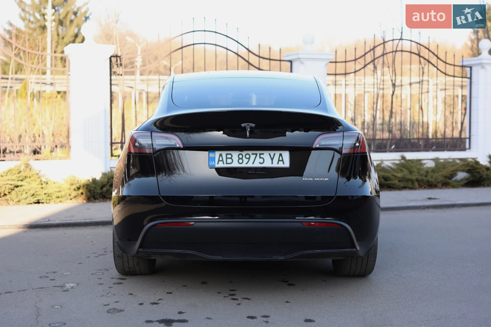 2023 Tesla Model Y - мініатюра 8