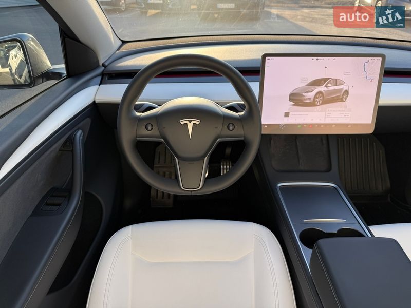 Внедорожник / Кроссовер Tesla Model Y 2023 в Харькове