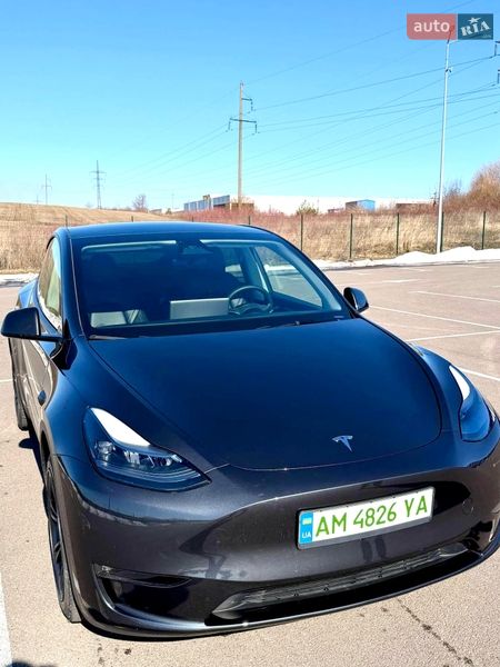 Tesla Model Y 2024 Tesla Model Y 2024