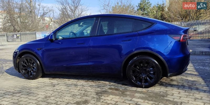 Позашляховик / Кросовер Tesla Model Y 2022 в Львові