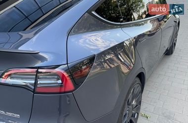 Внедорожник / Кроссовер Tesla Model Y 2022 в Ужгороде