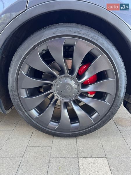 Внедорожник / Кроссовер Tesla Model Y 2022 в Ужгороде фото 9 Внедорожник / Кроссовер Tesla Model Y 2022 в Ужгороде