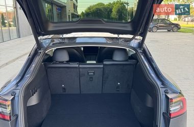 Внедорожник / Кроссовер Tesla Model Y 2022 в Ужгороде