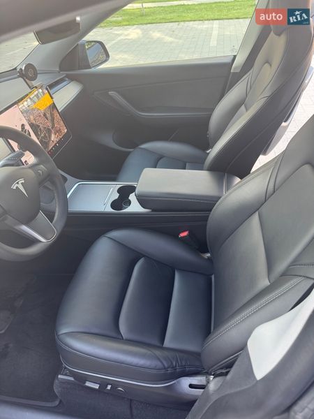 Внедорожник / Кроссовер Tesla Model Y 2022 в Ужгороде фото 39 Внедорожник / Кроссовер Tesla Model Y 2022 в Ужгороде