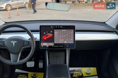 Внедорожник / Кроссовер Tesla Model Y 2020 в Львове