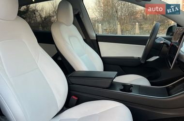 Внедорожник / Кроссовер Tesla Model Y 2020 в Львове