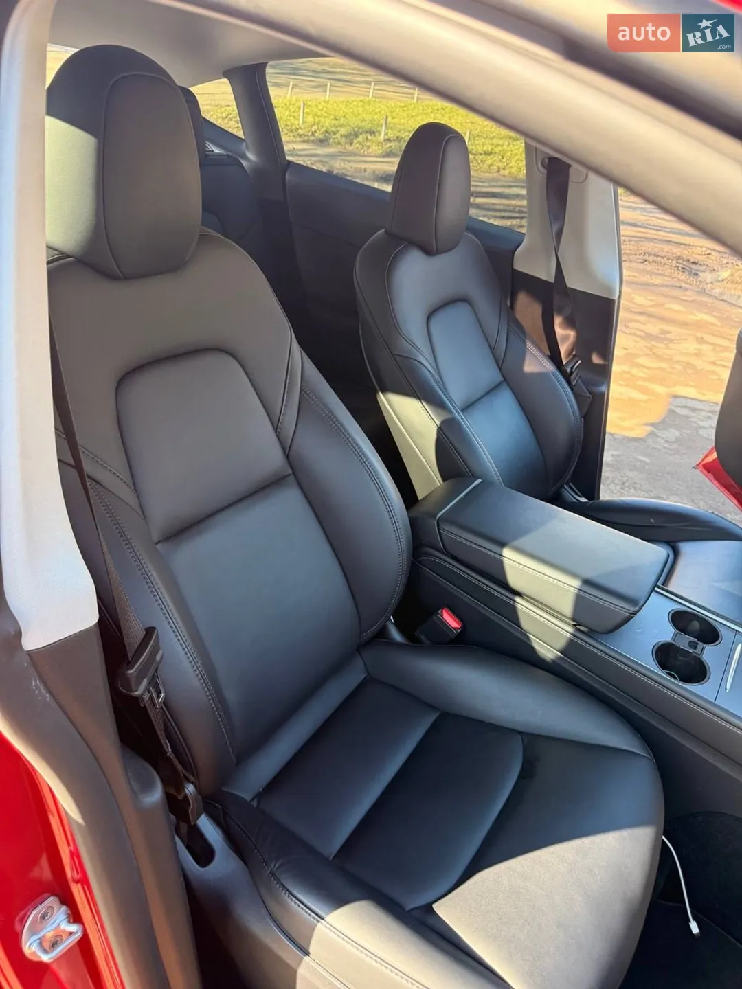 2023 Tesla Model Y - мініатюра 9
