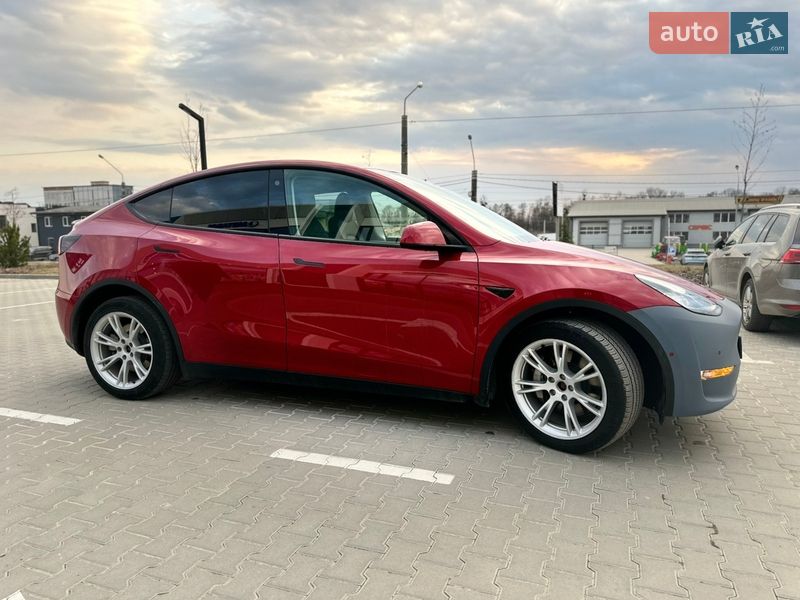 Позашляховик / Кросовер Tesla Model Y 2021 в Львові фото 19 Позашляховик / Кросовер Tesla Model Y 2021 в Львові