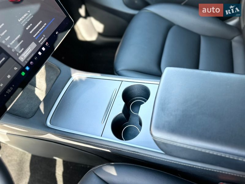 Позашляховик / Кросовер Tesla Model Y 2021 в Львові фото 33 Позашляховик / Кросовер Tesla Model Y 2021 в Львові