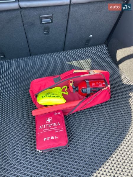 Позашляховик / Кросовер Tesla Model Y 2021 в Львові