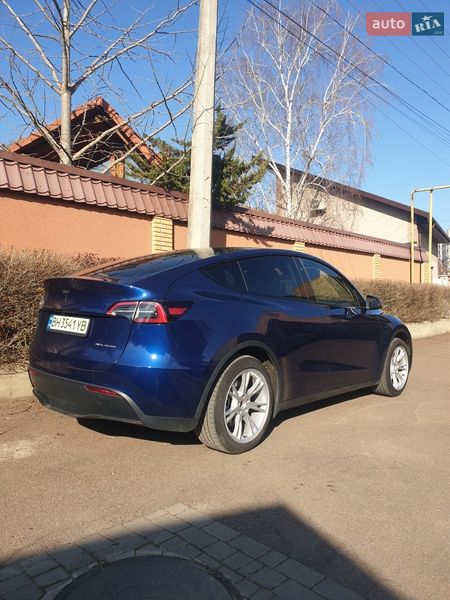Внедорожник / Кроссовер Tesla Model Y 2023 в Одессе