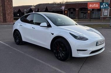 Позашляховик / Кросовер Tesla Model Y 2022 в Києві