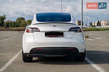 Внедорожник / Кроссовер Tesla Model Y 2022 в Киеве
