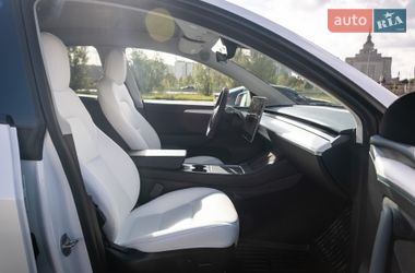 Внедорожник / Кроссовер Tesla Model Y 2022 в Киеве