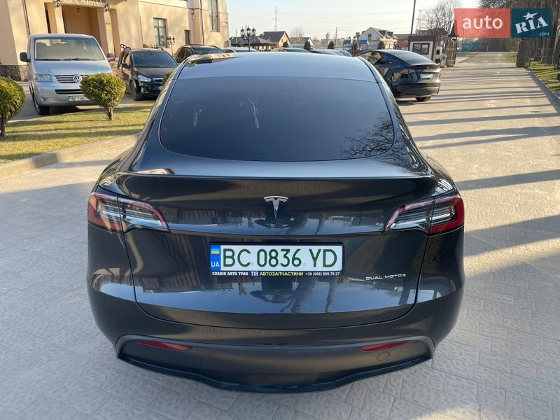 Внедорожник / Кроссовер Tesla Model Y 2024 в Стрые