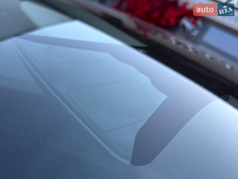 Внедорожник / Кроссовер Tesla Model Y 2024 в Черновцах