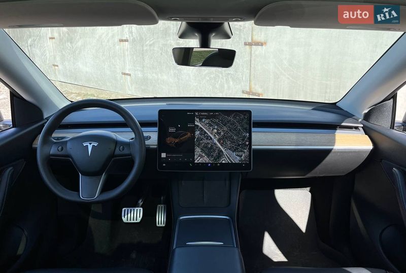 Внедорожник / Кроссовер Tesla Model Y 2022 в Киеве