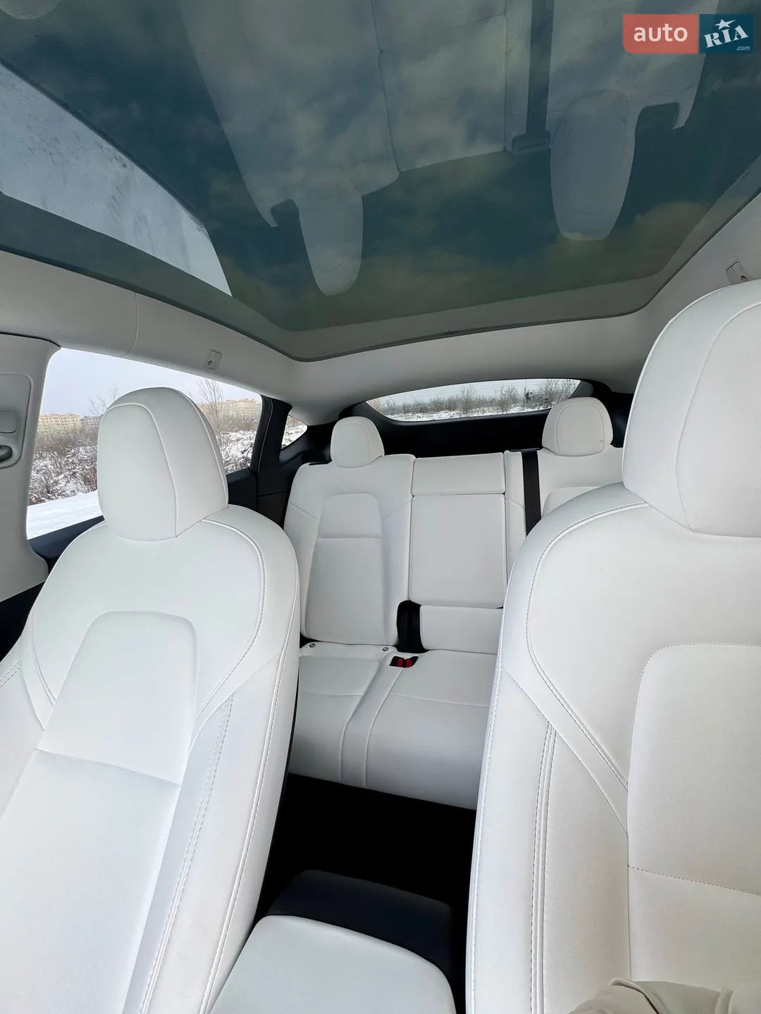 2022 Tesla Model Y - мініатюра 14