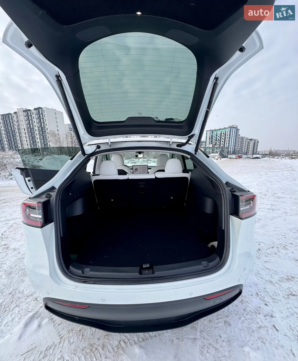 2022 Tesla Model Y - мініатюра 20