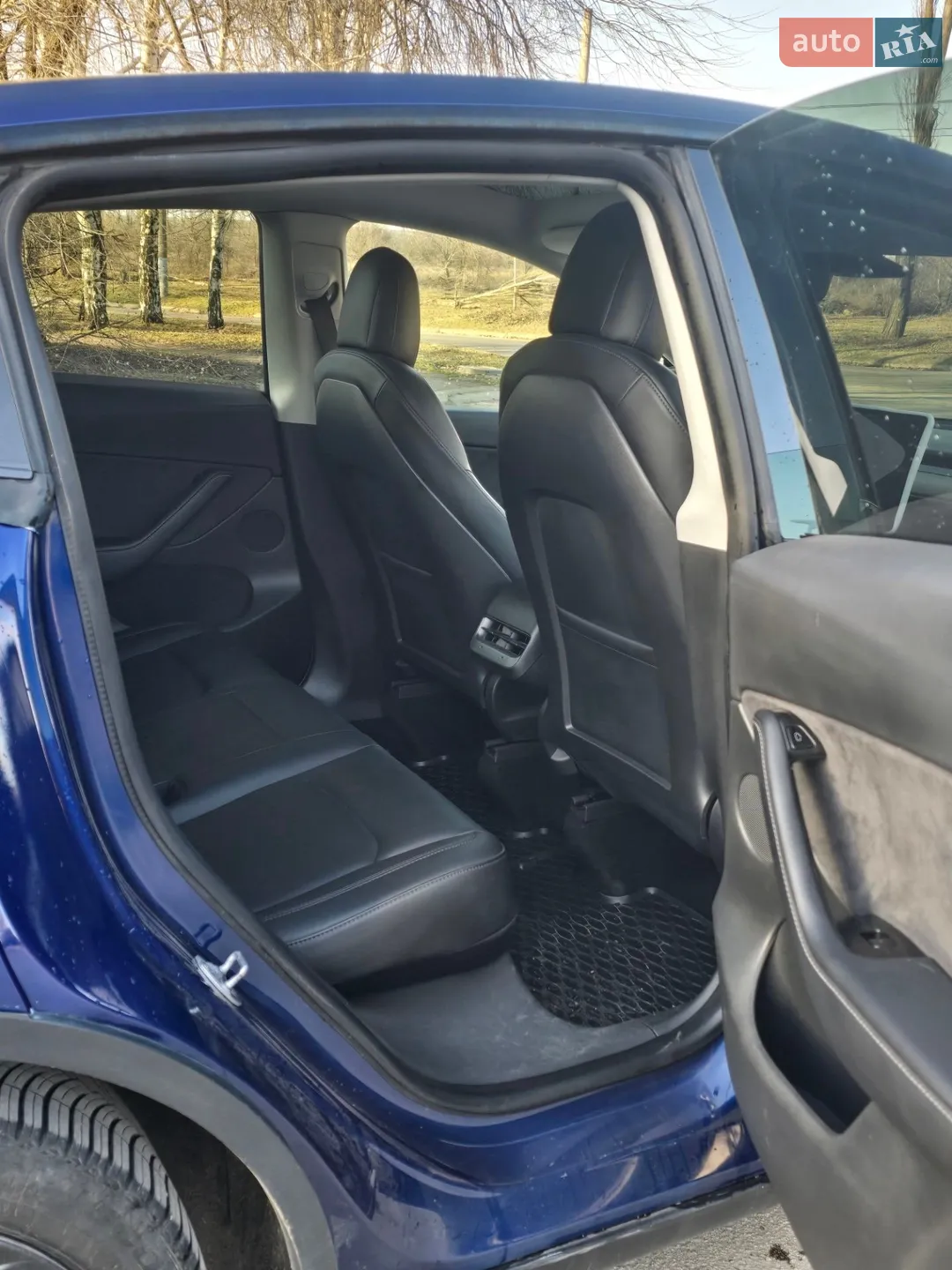 2021 Tesla Model Y - мініатюра 8