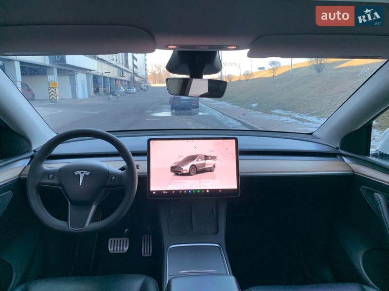 Позашляховик / Кросовер Tesla Model Y 2023 в Києві